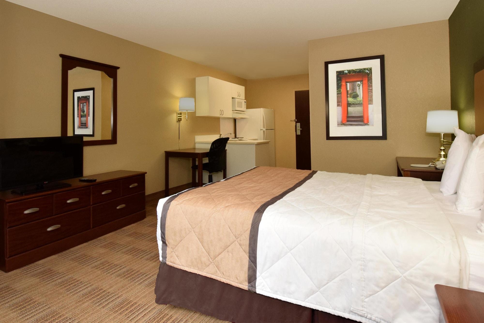 Extended Stay America Suites - Detroit - Дірборн Екстер'єр фото